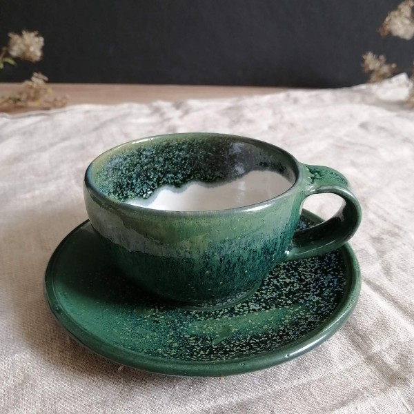 Tasse mit Untertasse magic green